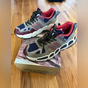 New Balance x Salehe Bembury 574 Yurt "Forest Green" sneakers; Size 8.5 Women's